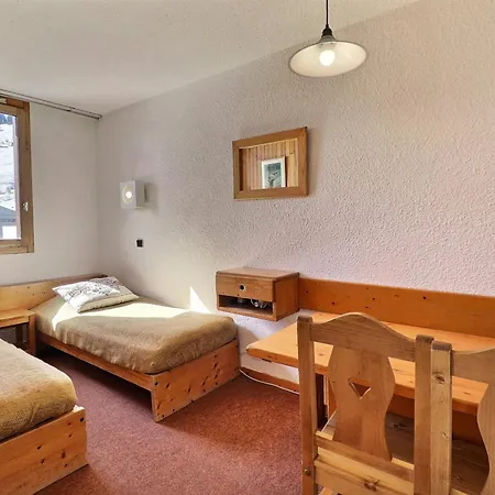Appartement Skis Aux Pieds, Animaux Admis, 4 Pers - Fr-1-182-163 Méribel