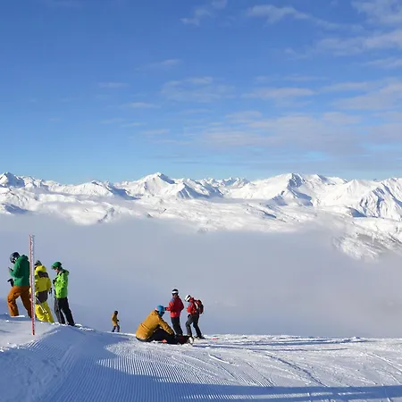 Appartement Skis Aux Pieds, Animaux Admis, 4 Pers - Fr-1-182-163 Méribel